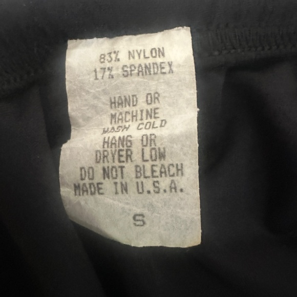 N2N Bodywear Low Rise Pouch Swimsuit Small Gently worn 83% nylon / 17% spandex - Picture 6 of 7